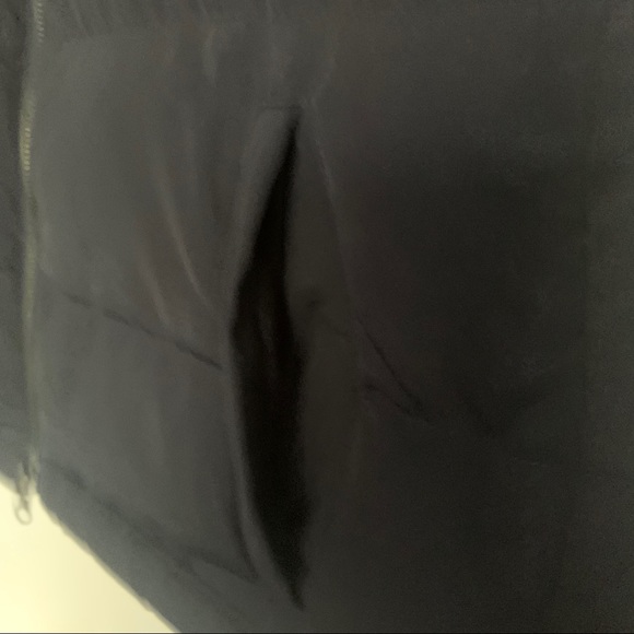 Talbots Navy Puffer Vest - Picture 9 of 16